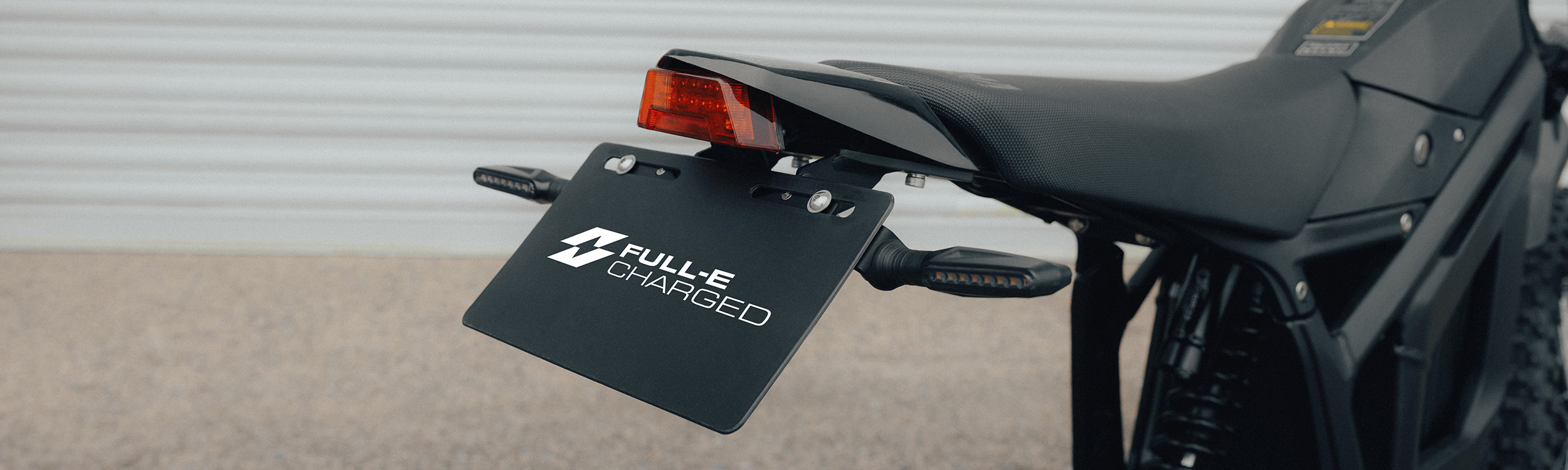 Full-E Charged Tail Tidy for Sting